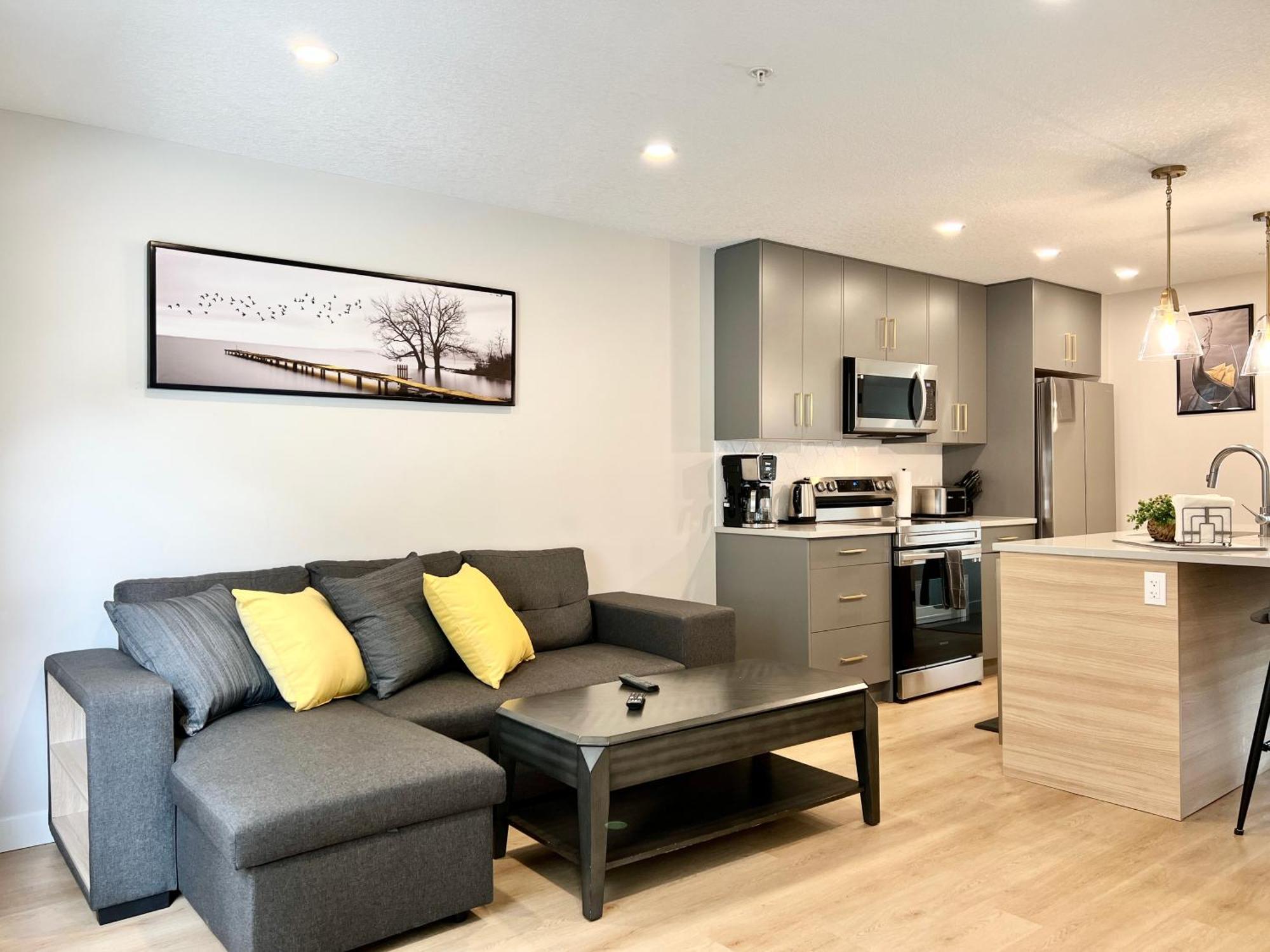 קאנמור Brand New 2Br Condo With Outdoor Swimming Pool And Hot Tub מראה חיצוני תמונה